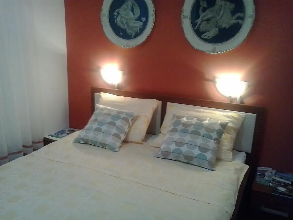 Apartments Barbara Skrbcici Pinezici (Krk)